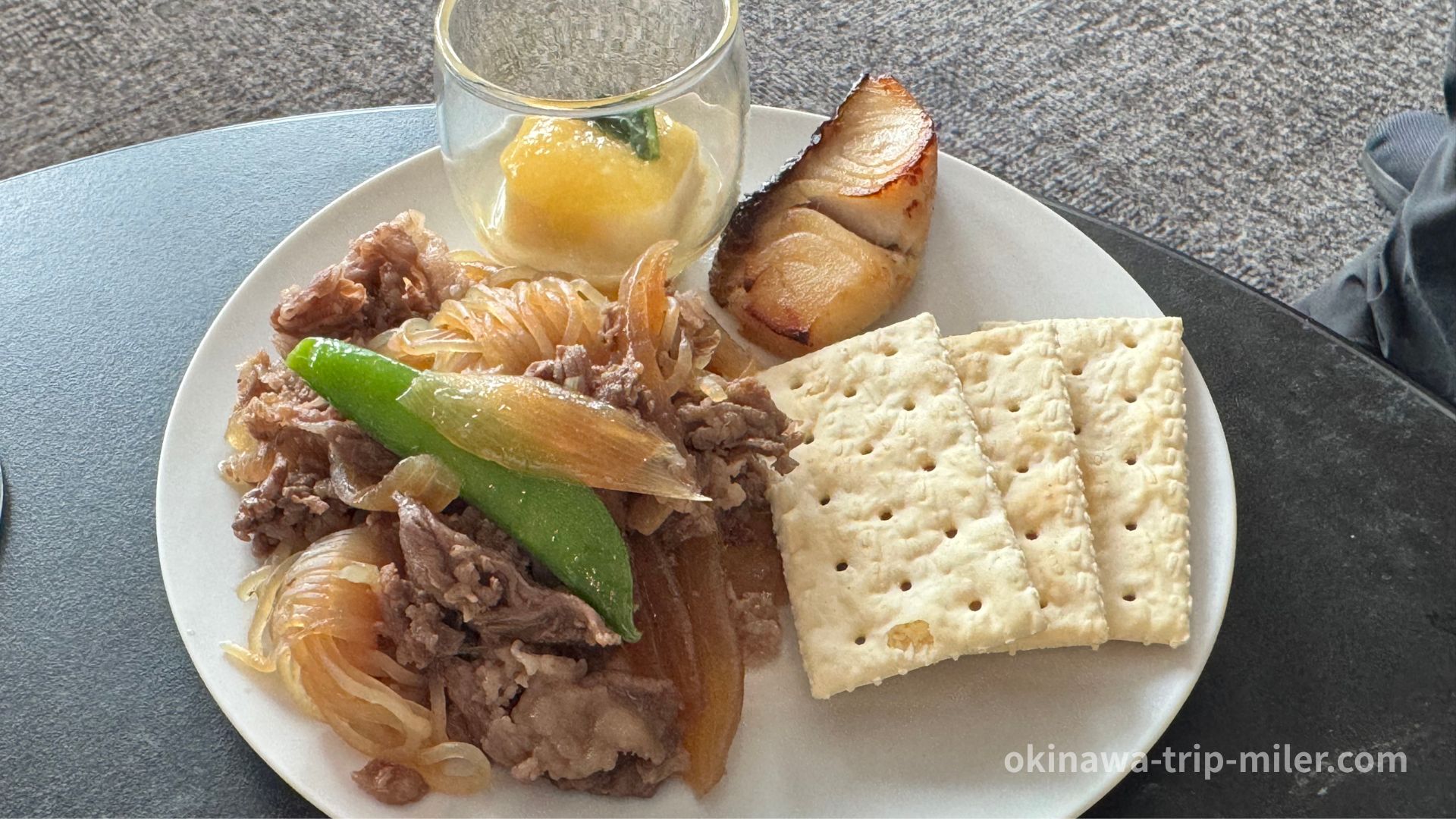 センチュリオンラウンジ 羽田 黒毛和牛すき煮　冷やし茶碗蒸し　銀鱈幽庵焼き